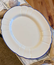 Load image into Gallery viewer, Loucarte Ceramic Platter
