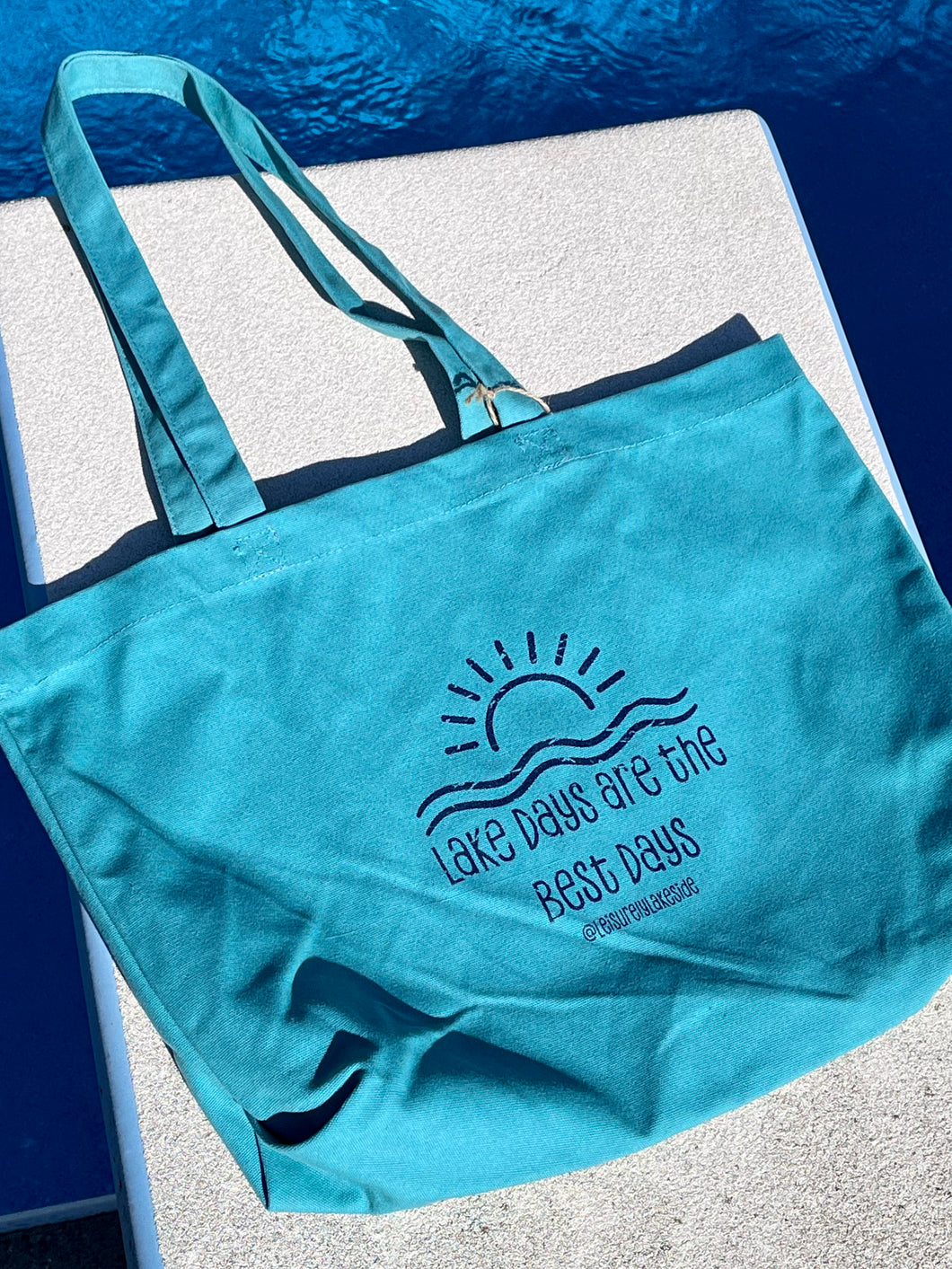 Lake Days Tote LL exclusive design