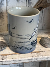 Load image into Gallery viewer, Seagull Mug

